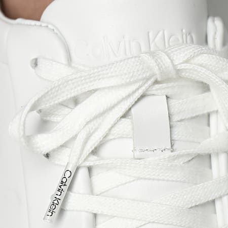 Calvin Klein - Baskets Low Top Lace Mono Logo 0479 CK White