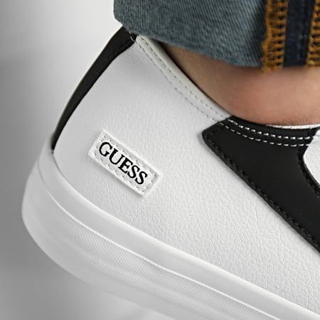Guess - Sneakers FM5EDLELE12 Bianco Nero