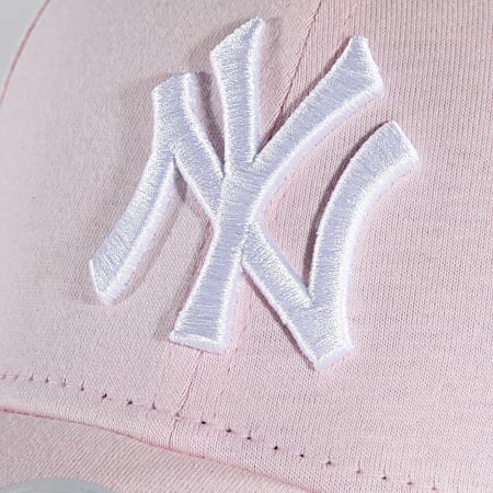 New Era - Casquette Femme 9Forty Jersey New York Yankees Rose