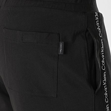 Calvin Klein - Short Jogging A Bandes Medium Jersey 0762 Noir
