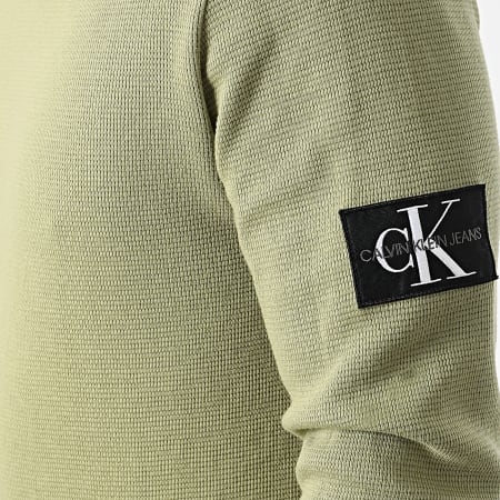 Calvin Klein Jeans - Sweat Crewneck Monogram Badge Waffle 6610 Vert Kaki