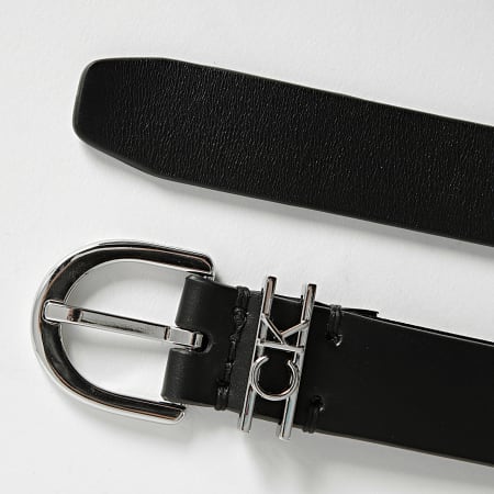 Calvin Klein - Cinturón para mujer Must CK Loop 9177 Negro
