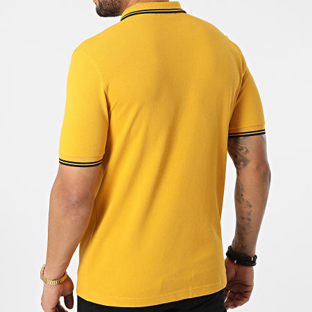 Fred Perry - Polo Manches Courtes Twin Tipped M3600 Moutarde