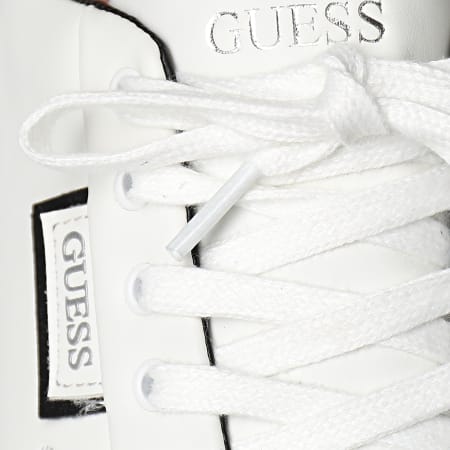 Guess - Sneakers FM6LUCLEA12 Bianco Nero
