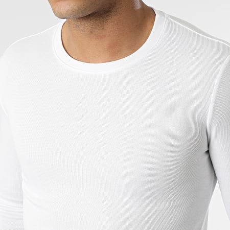 Uniplay - Tee Shirt A Manches Longues Oversize UY776 Blanc