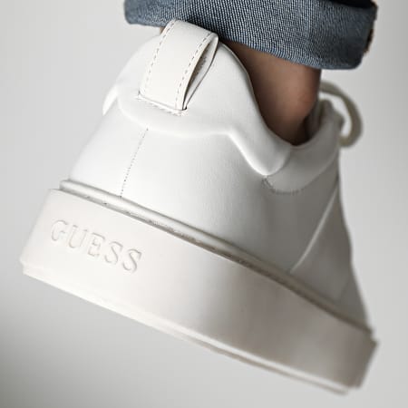 Guess - Sneakers FM5VICLEA12 Bianco