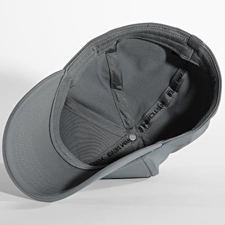 Under Armour - Casquette Fitted 1369807 Gris