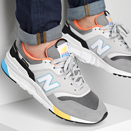 New Balance Baskets Lifestyle 997 CM997HTH Grey LaBoutiqueOfficielle
