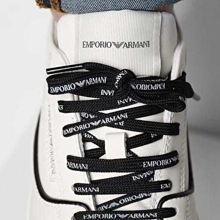 Emporio Armani - X4X549 Off White Zapatillas negras