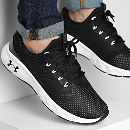 Under Armour - Sneakers Charged Vantage 2 3024873 Nero Bianco