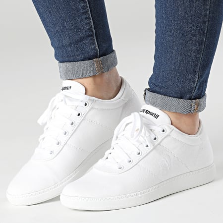 Le Coq Sportif Baskets Femme Court One 2210136 Optical White LaBoutiqueOfficielle