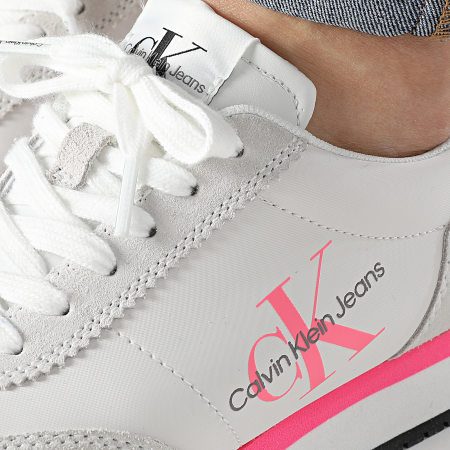 Calvin Klein - Baskets Femme Retro Runner 0516 White Knockout Pink