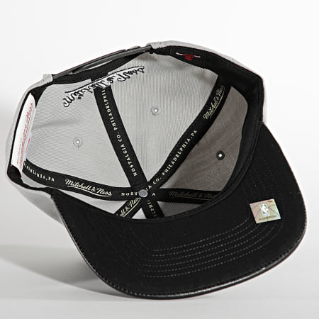 Mitchell And Ness - Casquette Snapback Day One Chicago Bulls Gris Noir