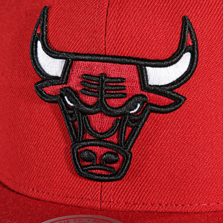 Mitchell and Ness - Gorra Team Ground 2 Snapback Chicago Bulls Rojo