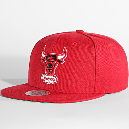 Mitchell and Ness - Casquette Snapback Team Ground 2 Chicago Bulls Rouge