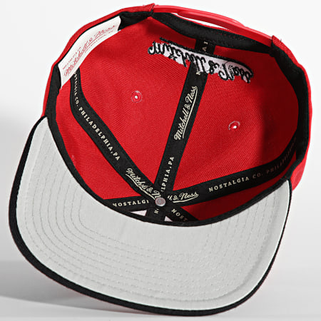 Mitchell and Ness - Casquette Snapback Team 2 Tone 2 Chicago Bulls Rouge