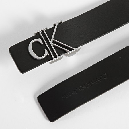 Calvin Klein - Cinturón de mujer Minimal Mono Hardware 9319 Negro