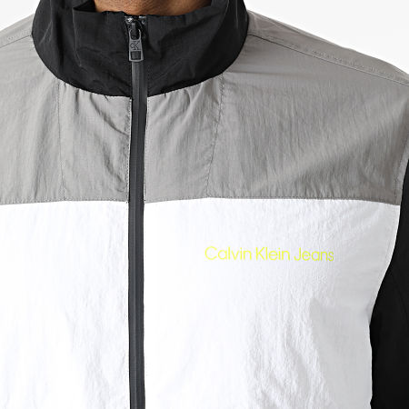 Calvin Klein - Chaqueta con cremallera Bold Colorblock 0612 Blanco Gris Negro