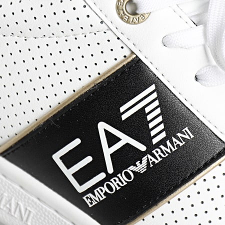 EA7 Emporio Armani - Baskets X8X102-XK258 White Black Gold