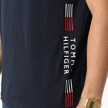 Tommy Hilfiger - CN 2430 Maglietta da uomo della marina