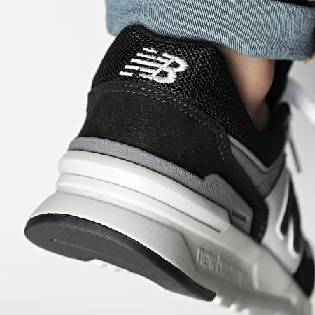 New Balance - Sneakers Lifestyle 997 CM997HVH Grigio Nero