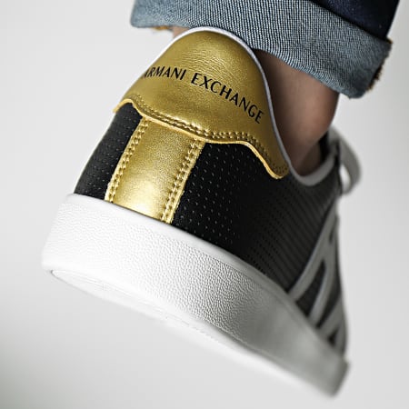 Armani Exchange - XUX016-XCC60 Sneakers nere Germania