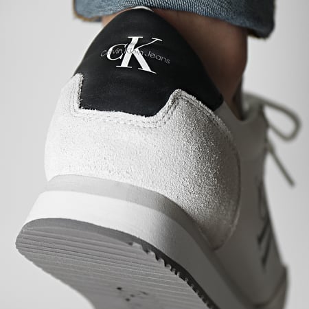 Calvin Klein - Sneakers Retro Runner 1 0385 Bright White