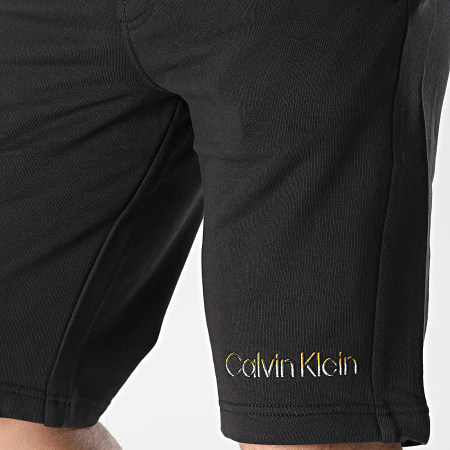 Calvin Klein - Pantalón Corto Jogging Logo Multicolor 8936 Negro