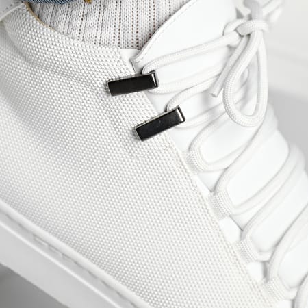 Classic Series - Sneakers 223-03 Bianco