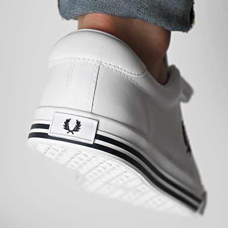 Fred Perry - Sneaker alte Underspin Leather B9200 Bianco