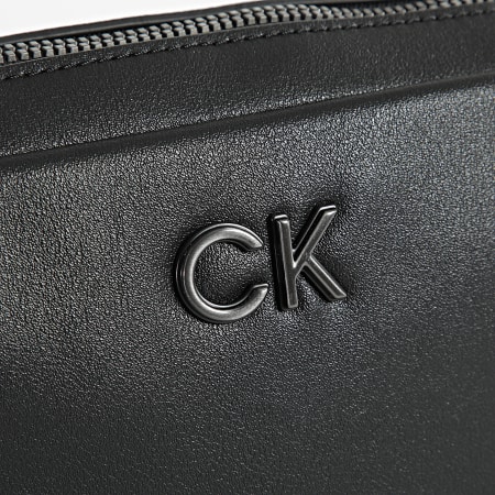 Calvin Klein - Pochette Femme Foundation 8687 Noir