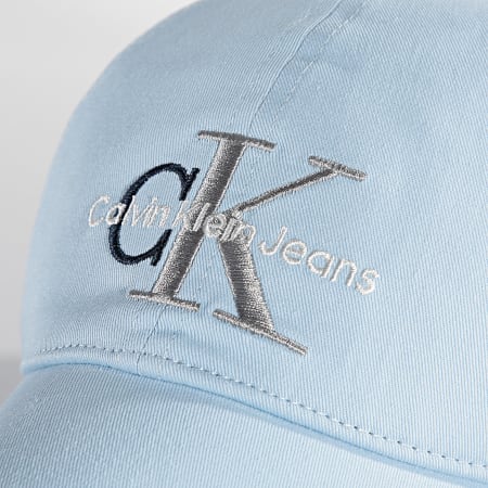 Calvin Klein Jeans - Casquette Femme Double Embroidery 8846 Bleu Ciel
