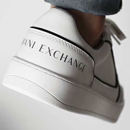 Armani Exchange - XUX135 XV561 Zapatillas Off White