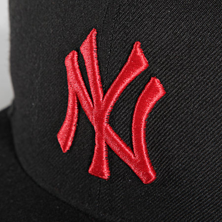 '47 Brand - Casquette Snapback Captain BLPCP17WBP New York Yankees Noir