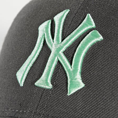 '47 Brand - Casquette MVP MVPSP17WBP New York Yankees Vert Kaki