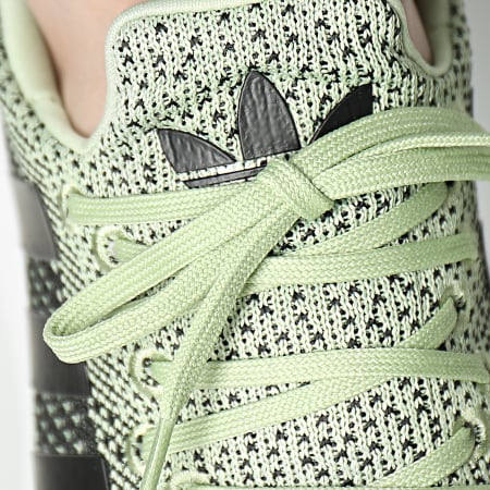 Adidas originals swift run green sales
