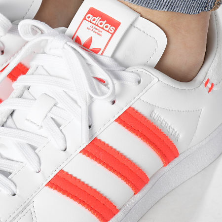 adidas - Baskets Superstar GZ3451 Crystal White Solar Red Grey Two
