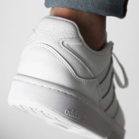 Adidas Originals - Sneakers Courtic GY3589 Footwear White