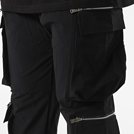 Ikao - LL655 Set composto da maglietta con tasca sul petto e pantaloni da jogging di colore nero