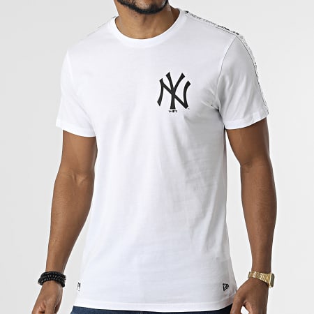 New Era - Camiseta a rayas de los New York Yankees con cinta en la manga de la MLB 12369819 Blanco