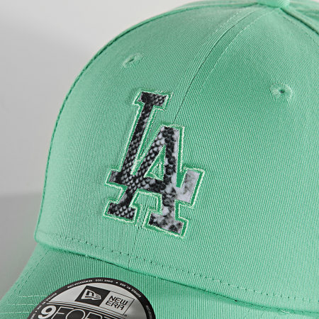 New Era - Gorra verde con relleno de camuflaje 9Forty de Los Angeles Dodgers