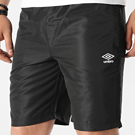 Umbro - Pantalones cortos de jogging 890760-60 Negro