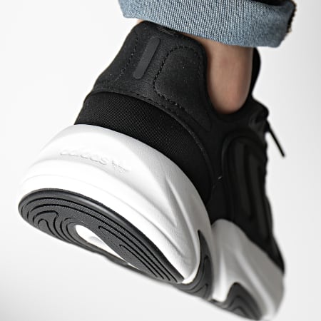 Adidas Originals - Baskets Ozelia GY8551 Core Black Cloud White