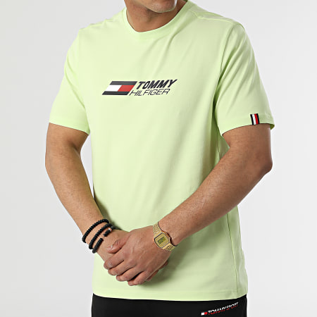 Tommy Hilfiger - Camiseta Essentials con logo grande 2735 Verde lima
