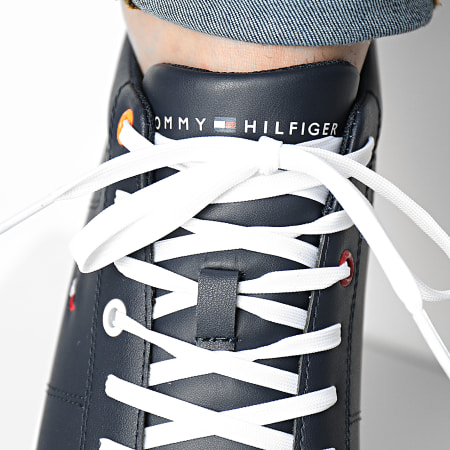 Tommy Hilfiger - Sneakers aziendali Vulcan in pelle 3997 Desert Sky