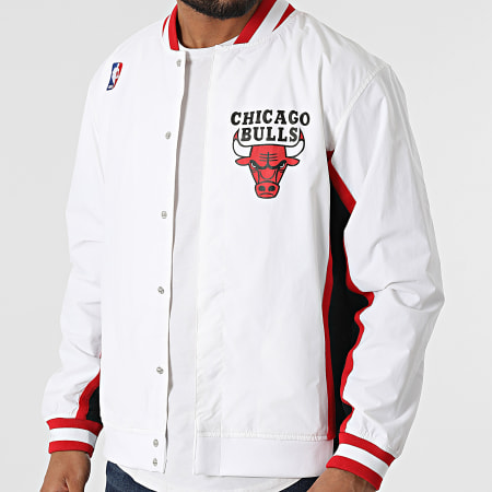 Mitchell and Ness - Giacca Chicago Bulls AWJKG18053 Bianco Rosso