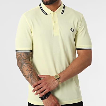 Fred Perry - Polo Manches Courtes Twin Tipped M3600 Jaune Pastel