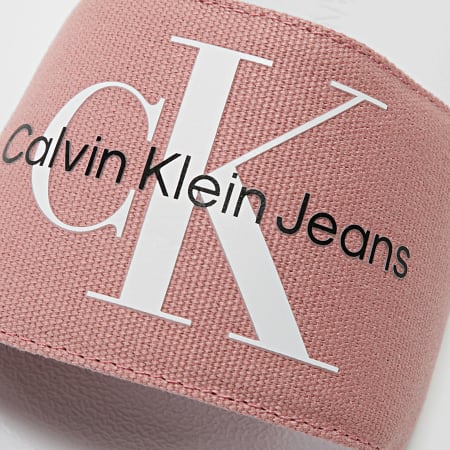 Calvin Klein - Claquettes Femme Slide Monogram 0103 Black