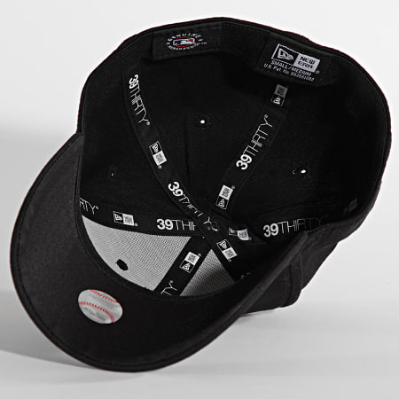 New Era - Casquette Fitted 39Thirty League Essential Boston Red Sox Noir