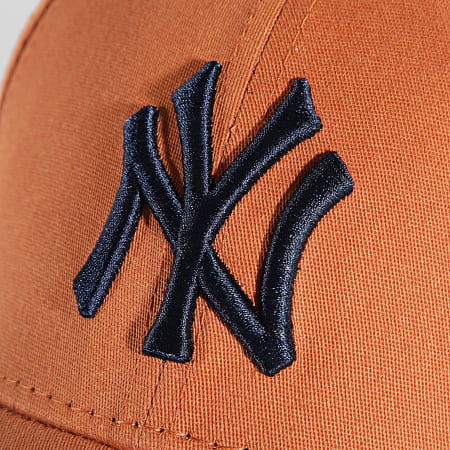 New Era - Casquette Fitted 39Thirty League Essential New York Yankees Camel